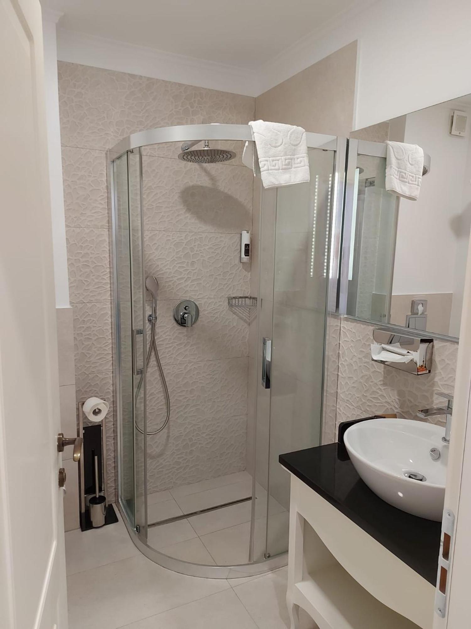 Premier Twin Room