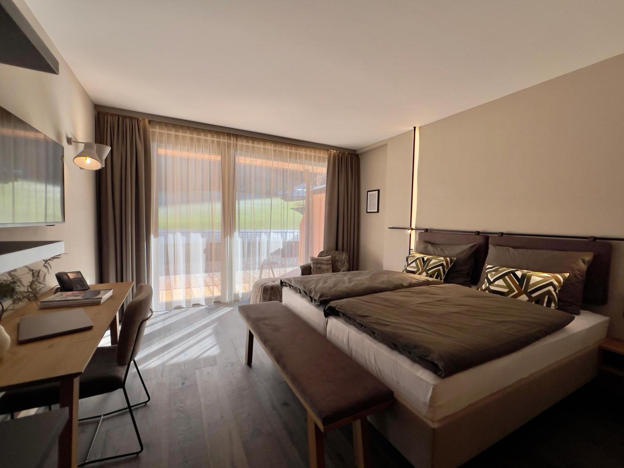 King Room Mountain View