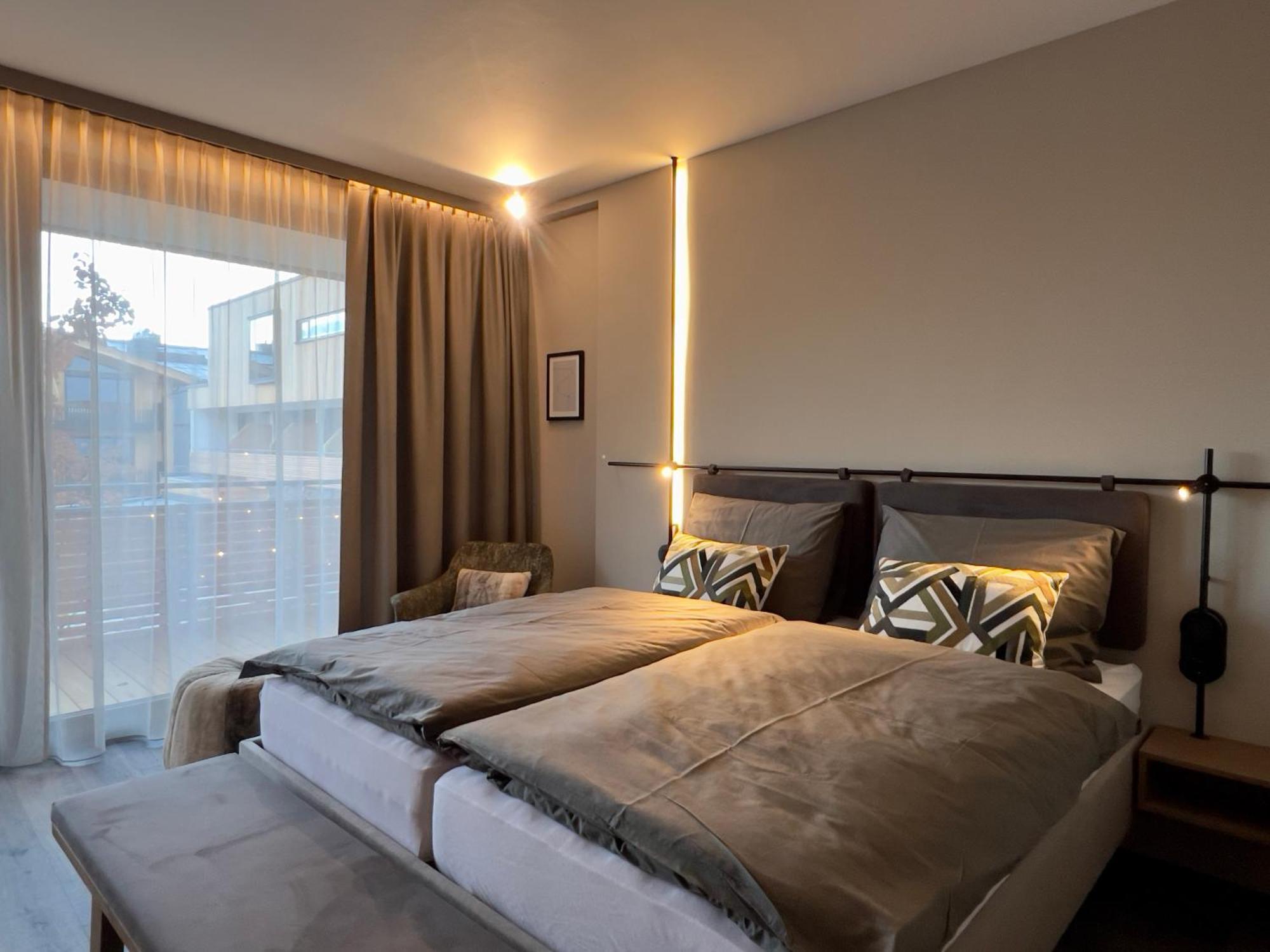 King Room Garden View