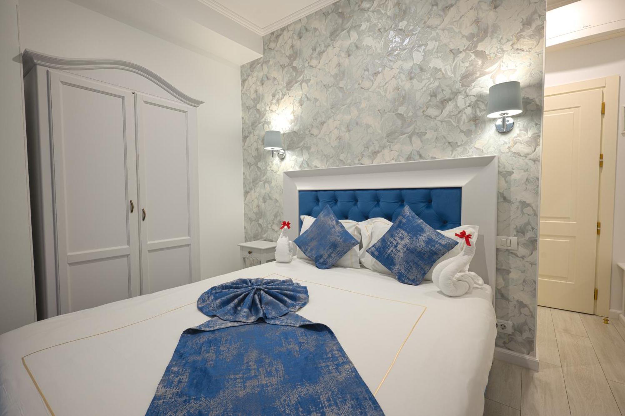 Historic Junior Suite,449208873:JPEG
