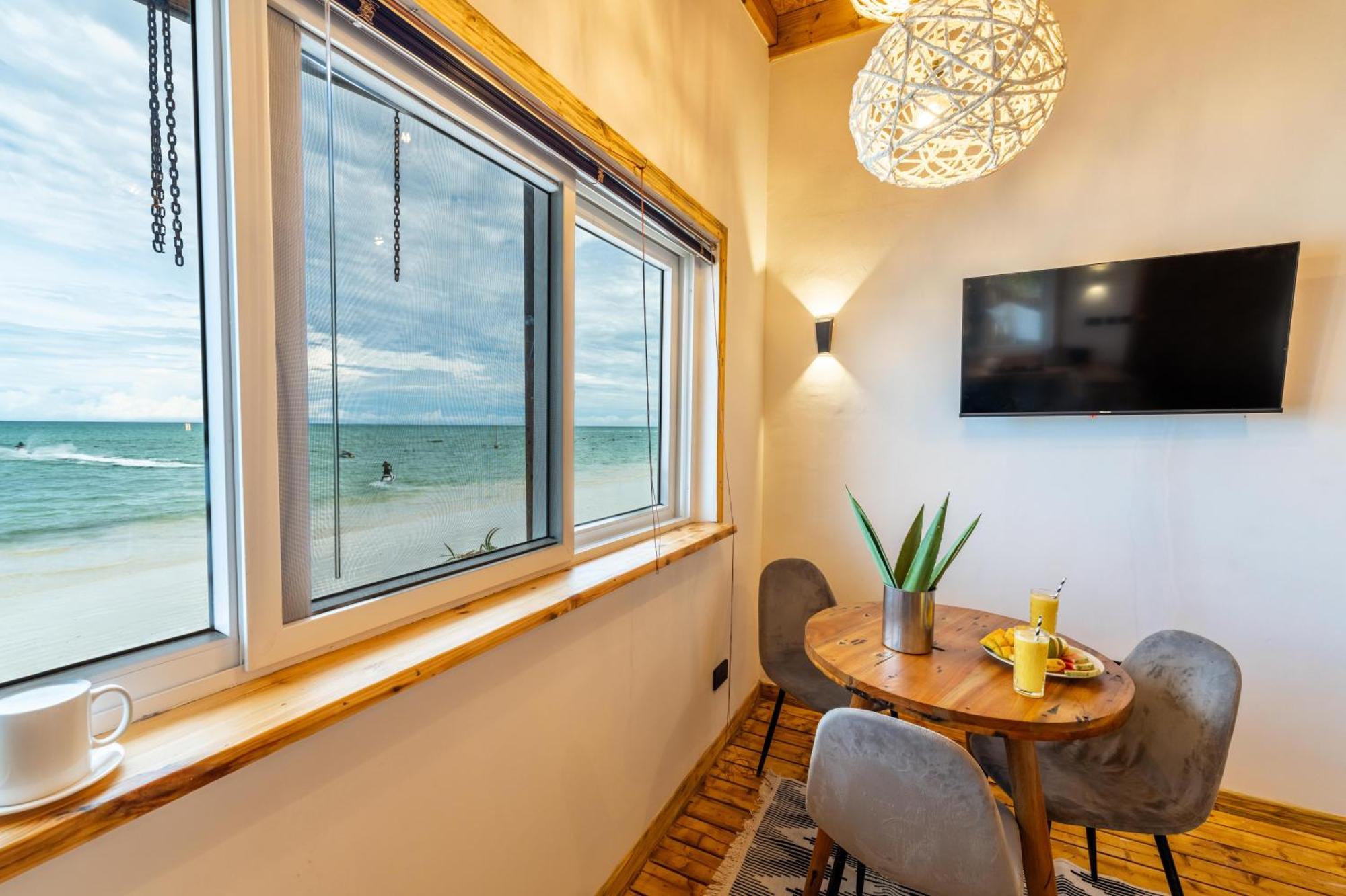 Bungalow Beach Front
