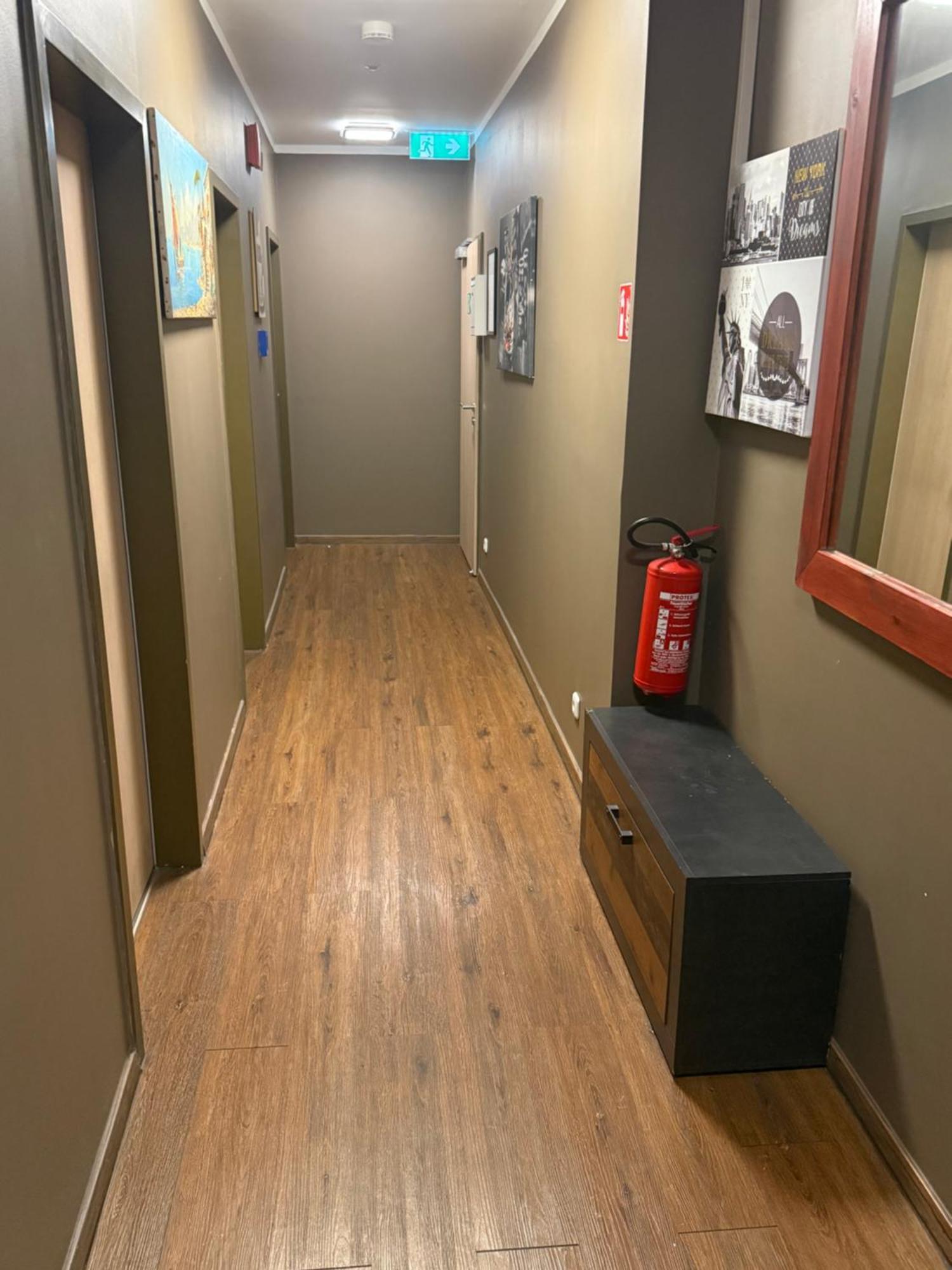Single Room Bathroom