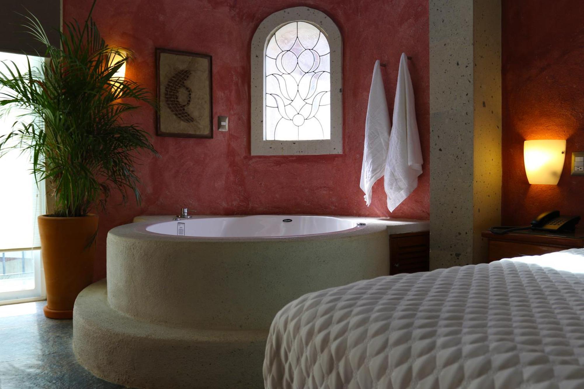 Deluxe Double Room with Bath