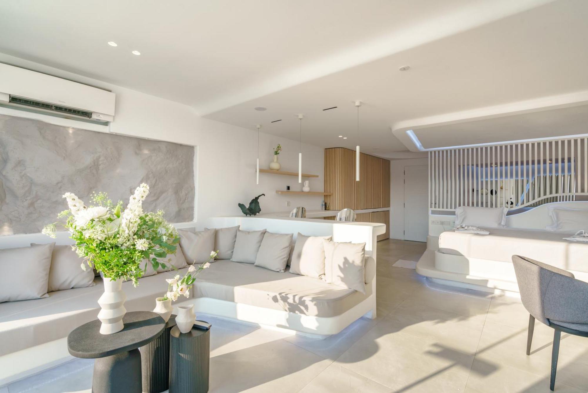 Mykonos Honeymoon Luxury Suite with Hot Tub