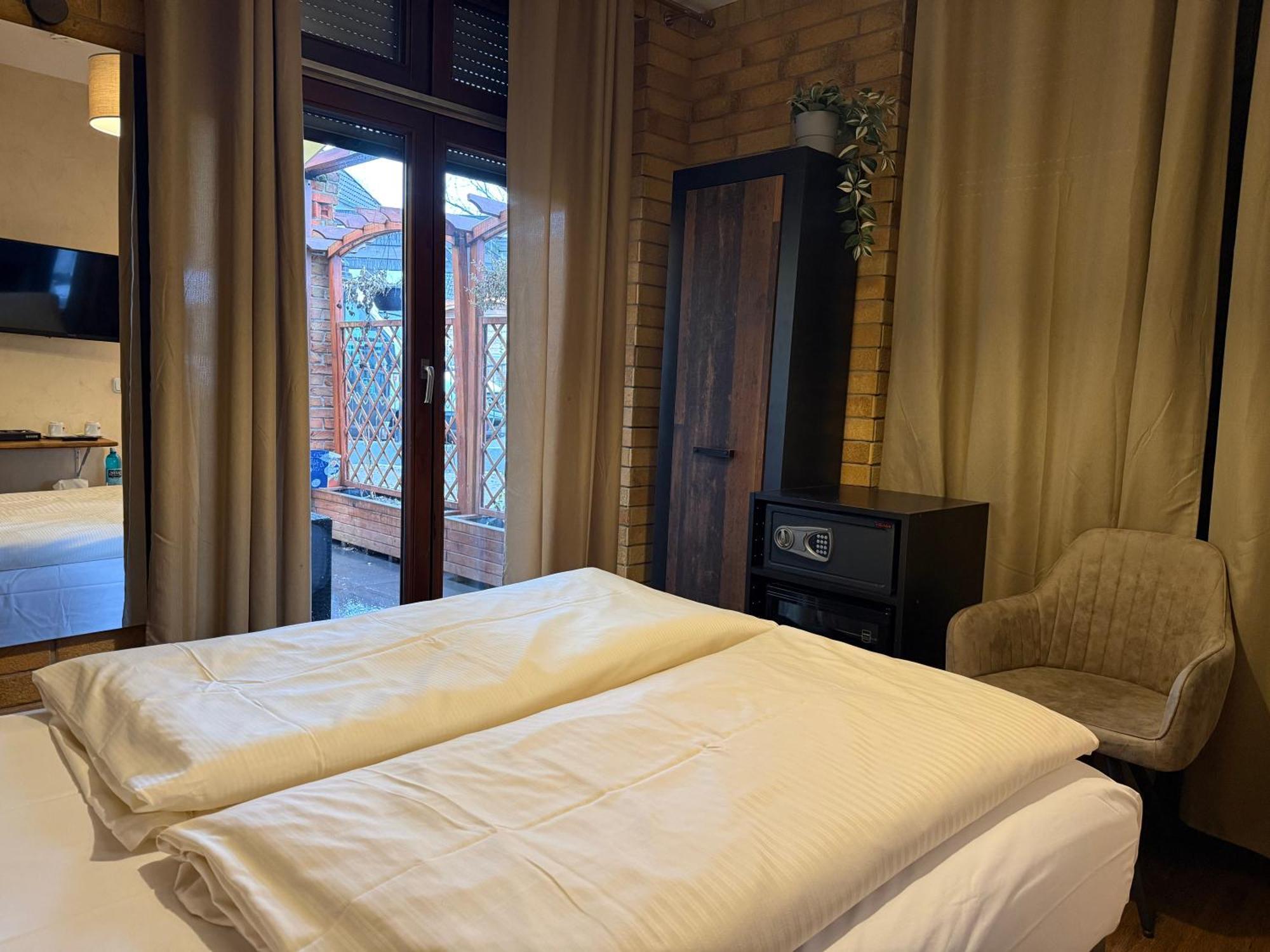 Small Double Room