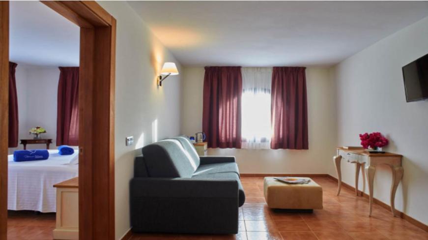 One-Bedroom Suite