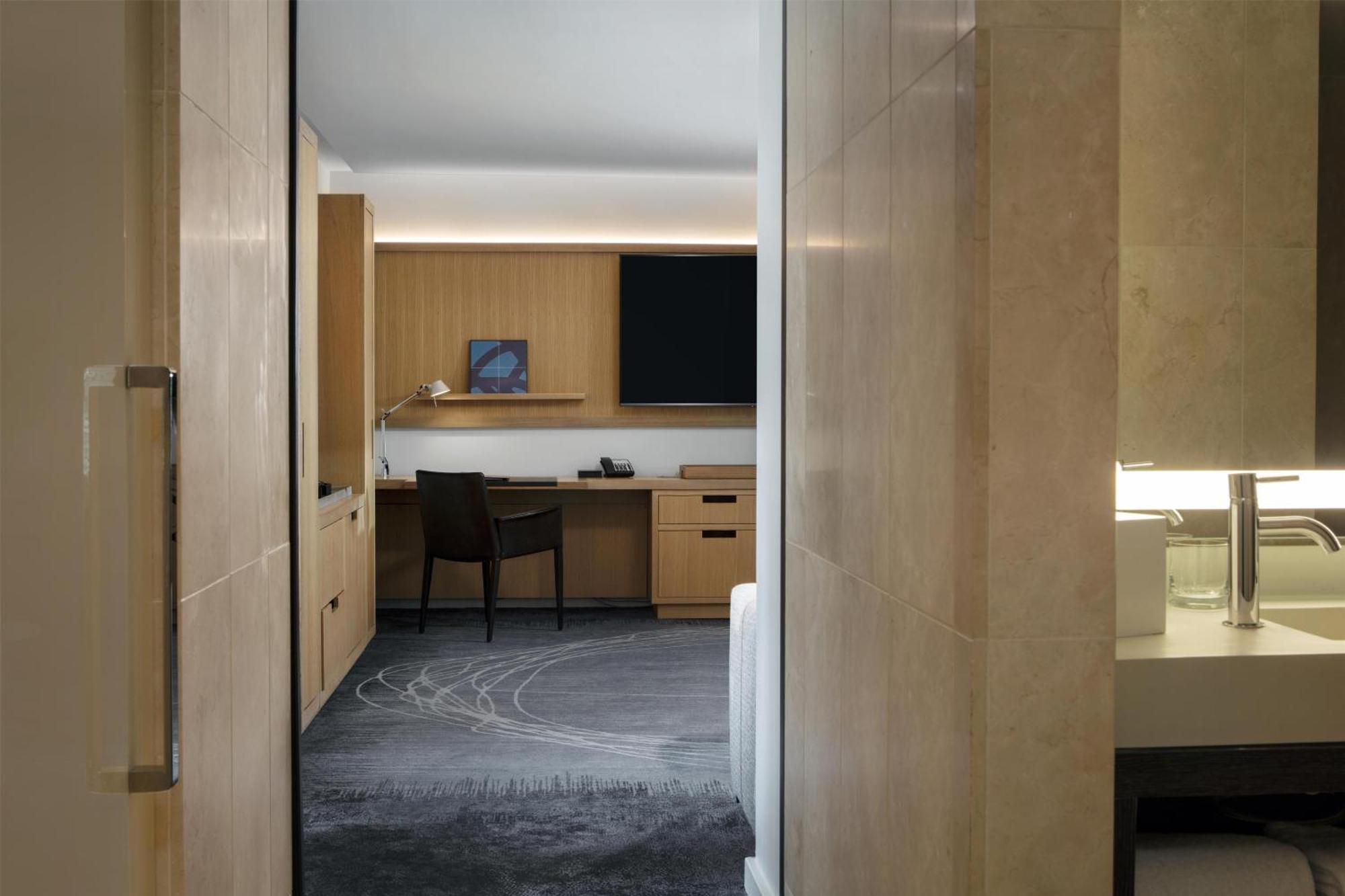 Executive King Suite