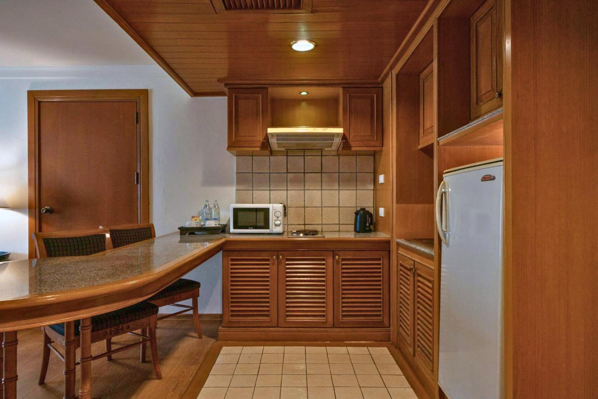 One-Bedroom Suite