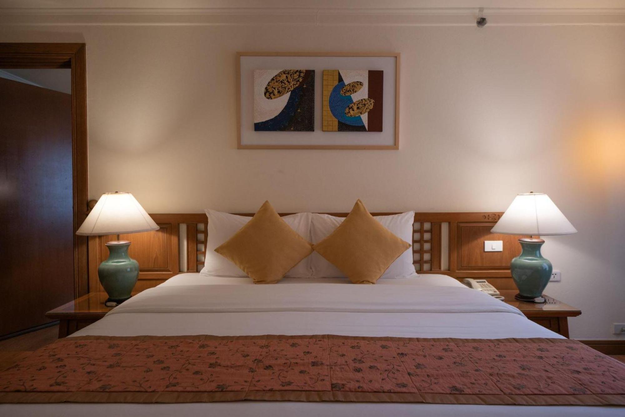 Two-Bedroom Suite