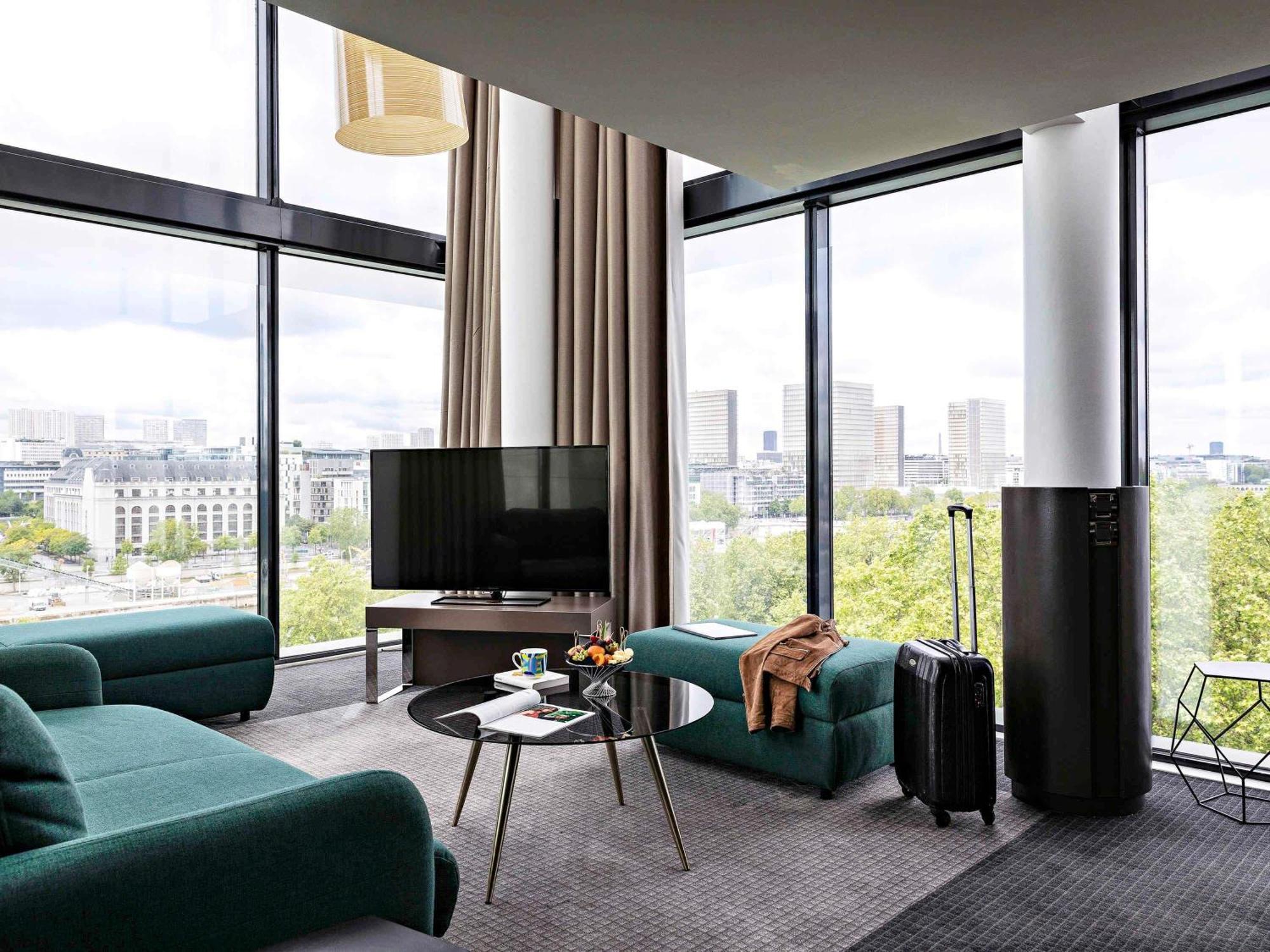 Presidential Suite with Two King Beds and One Double Sofa Bed - High Floor/Paris View