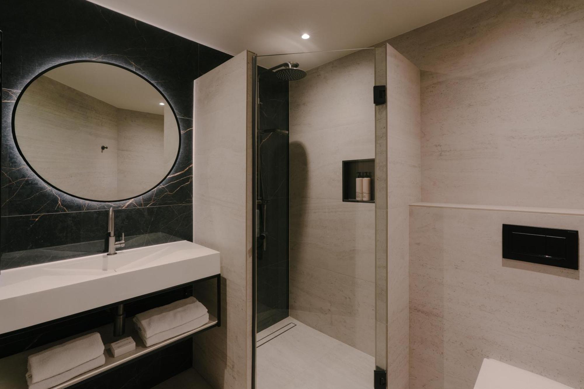 Deluxe Triple Room,1770438398:JPEG