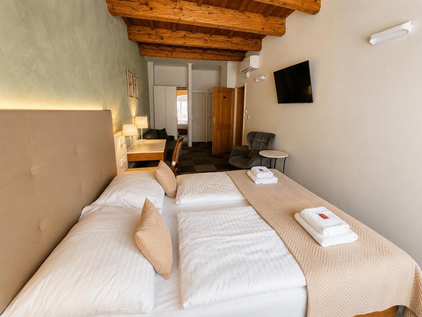 Deluxe Junior Suite