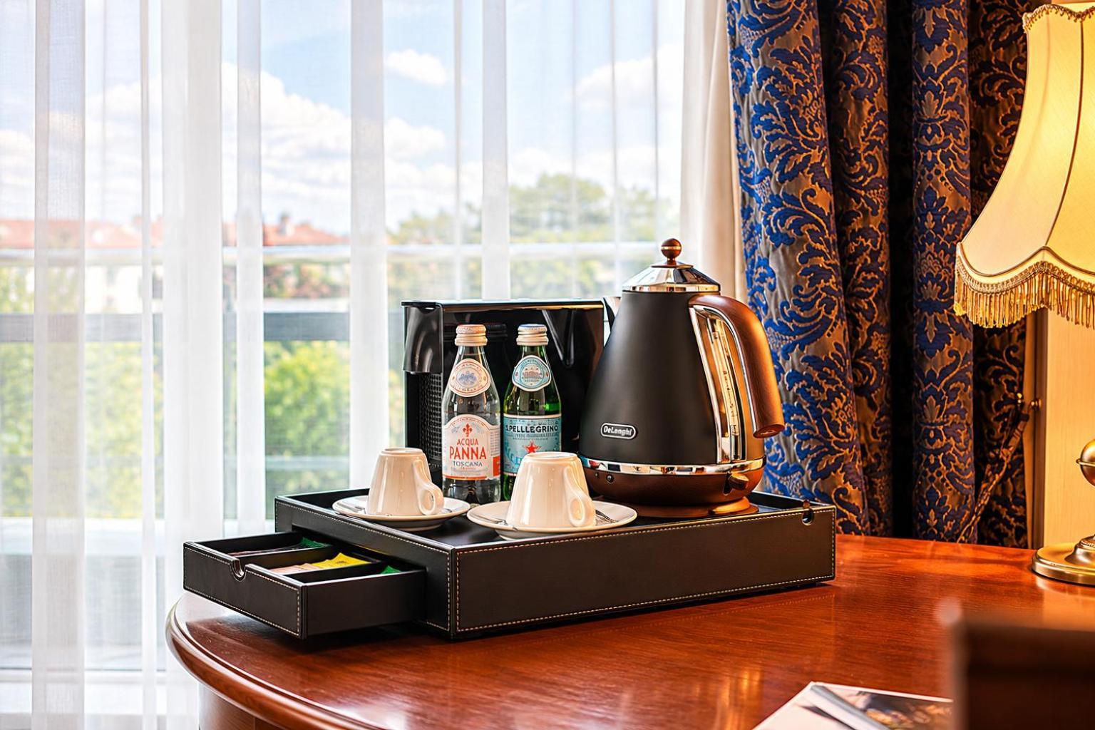Deluxe Suite