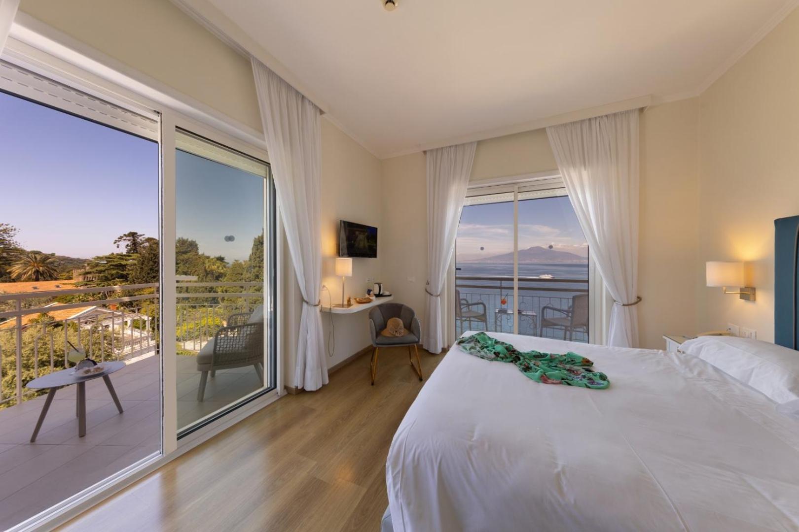 Deluxe Double Room Two Balconies