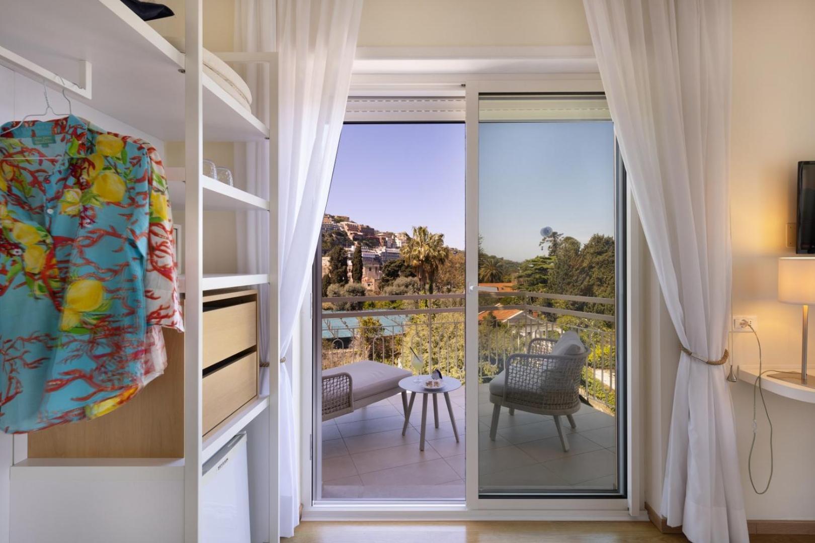Deluxe Double Room Two Balconies
