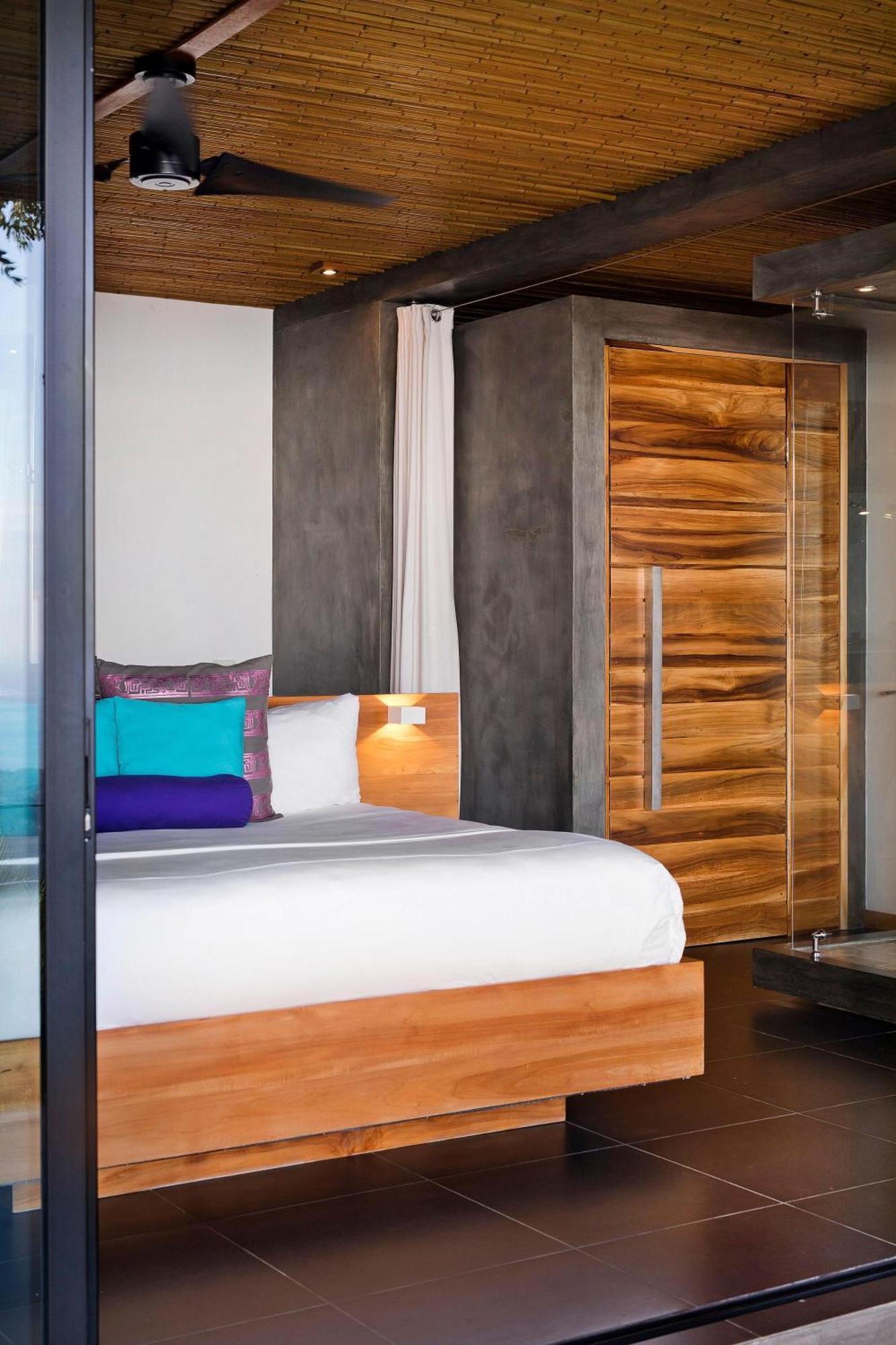 Infinity Suite