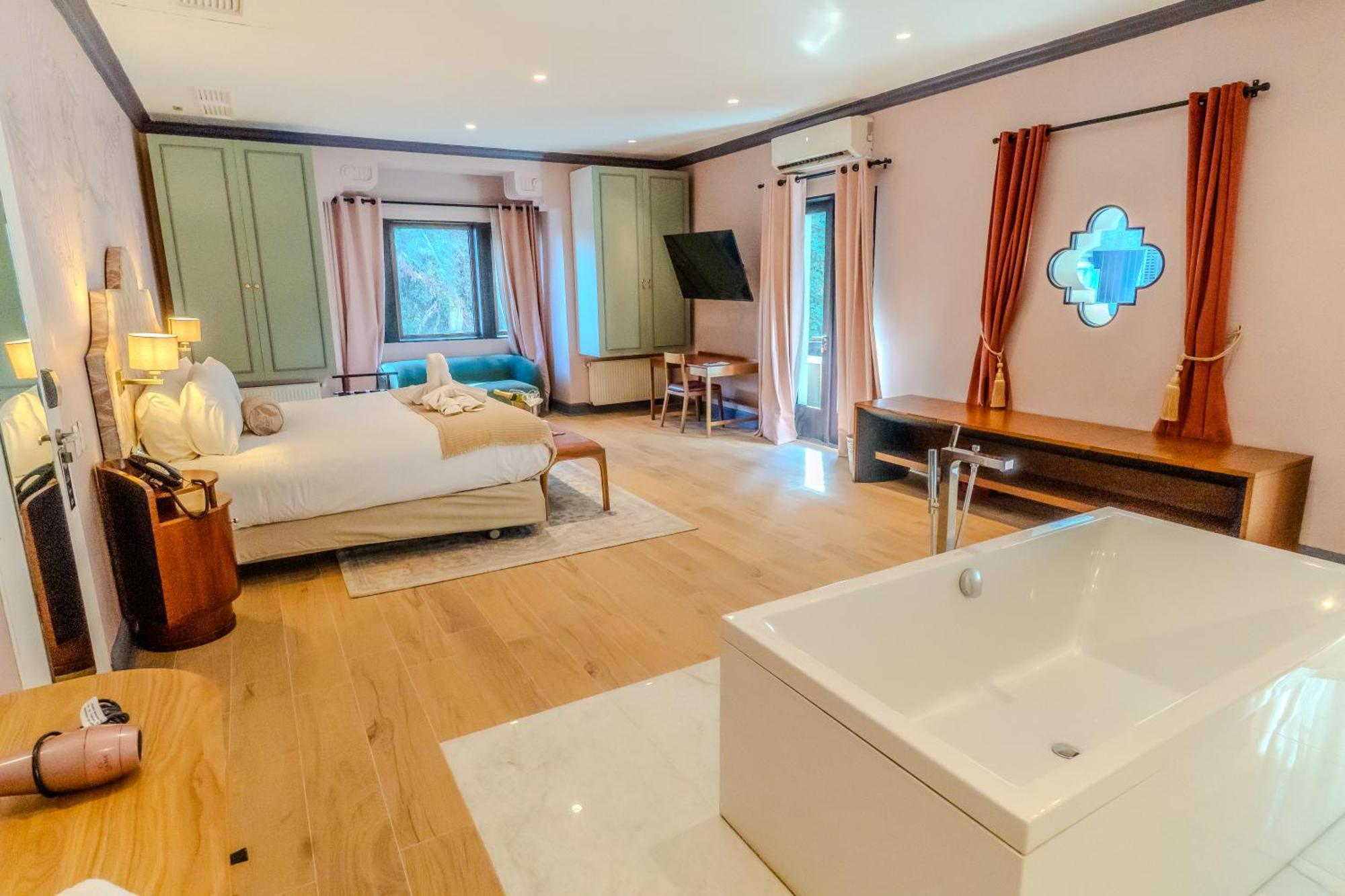 Presidential Suite