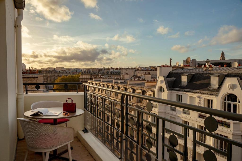 Suite with Balcony