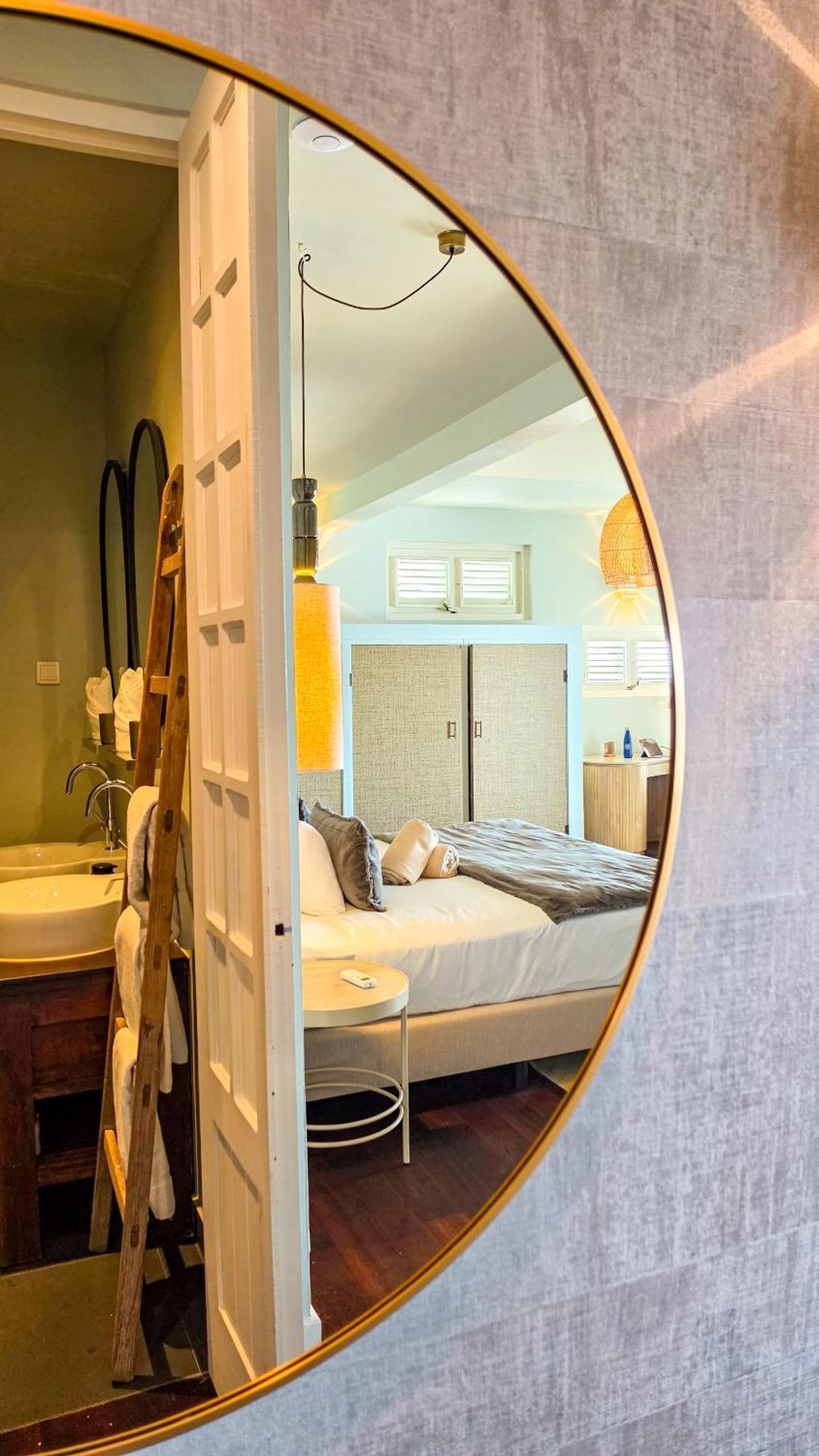 Superior Suite Ocean Front