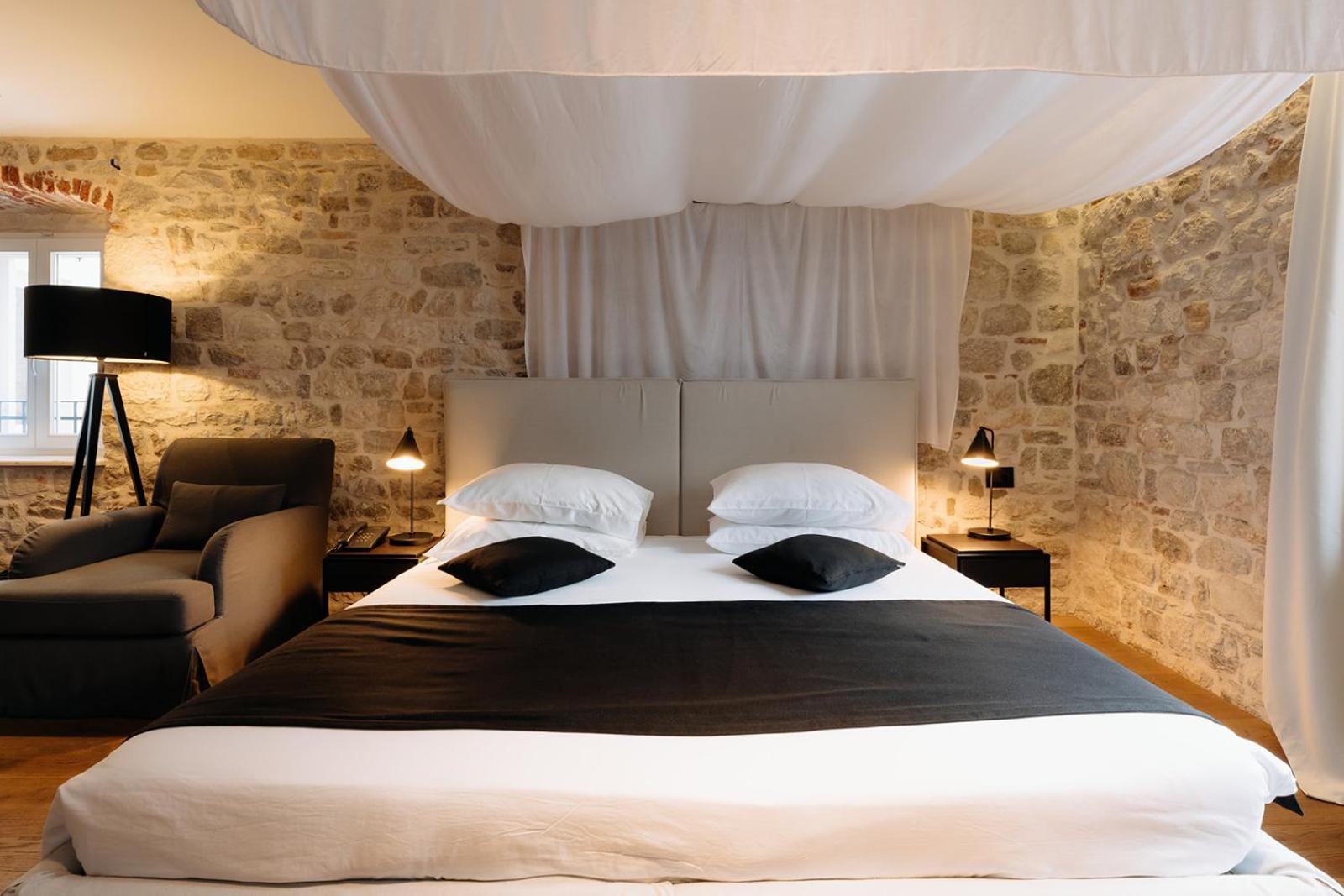 King Suite Old Town View