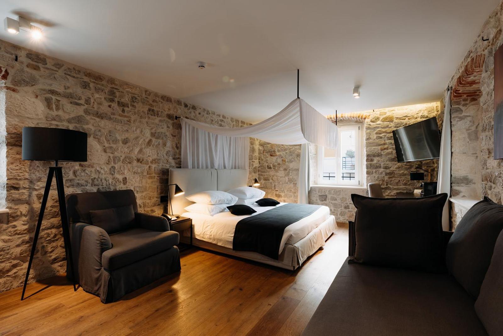 King Suite Old Town View