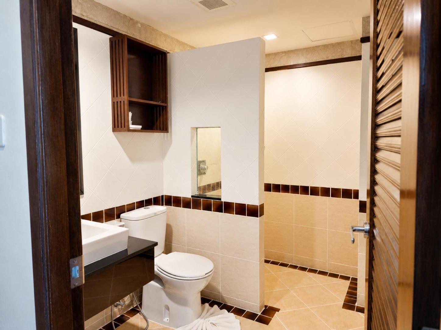 Deluxe Double or Twin Room Balcony
