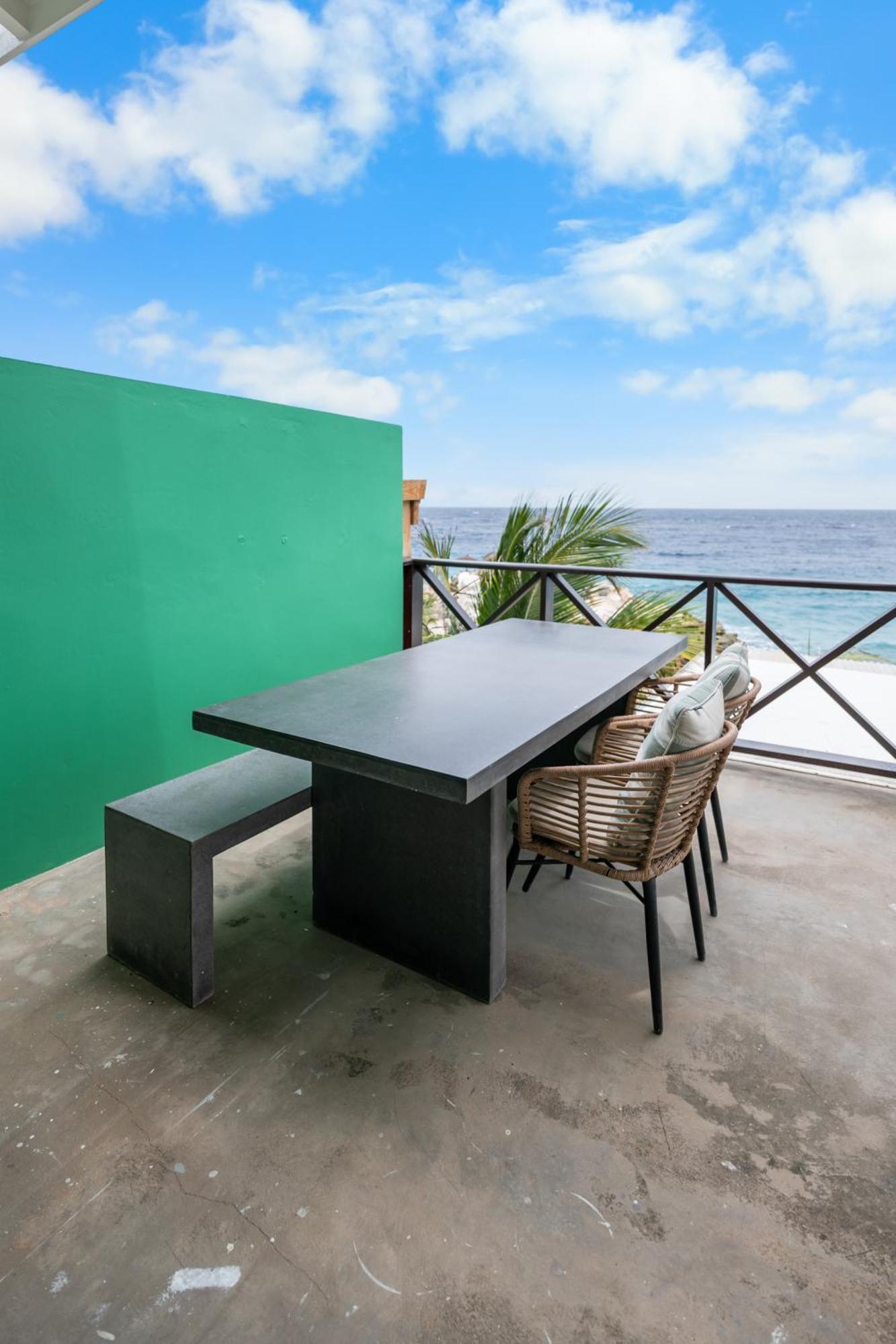 Superior Suite Ocean Front