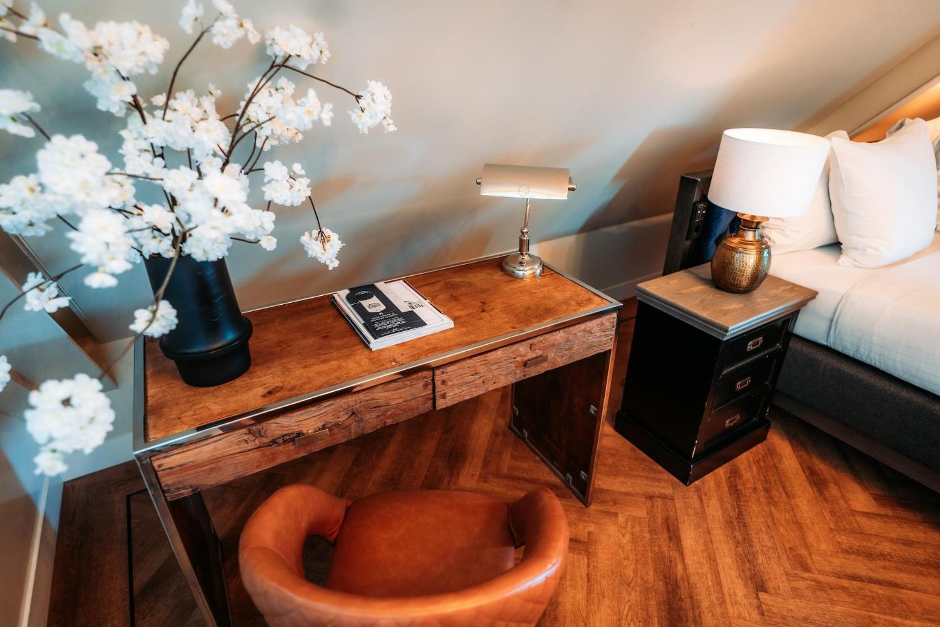 Superior King Suite