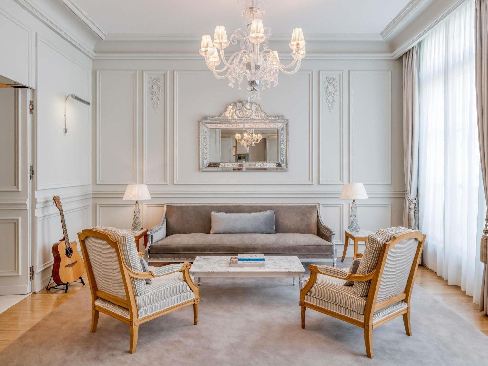 Raffles Presidential Suite