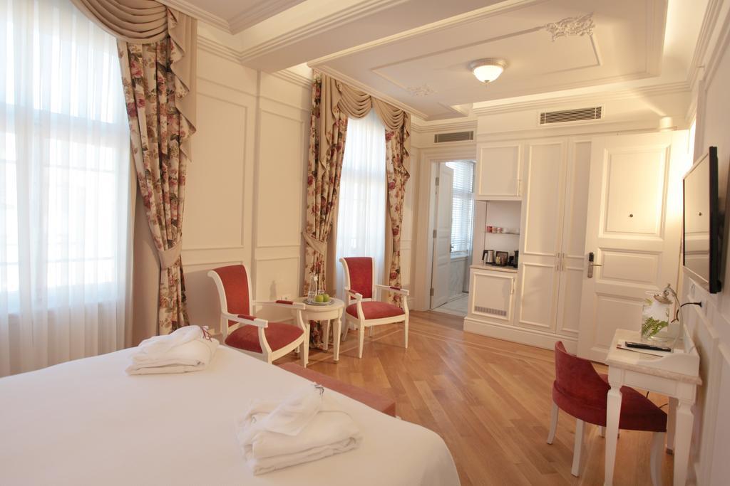 Deluxe Room Balcony