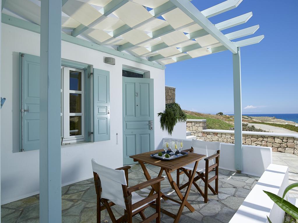 Studio with Side Sea View