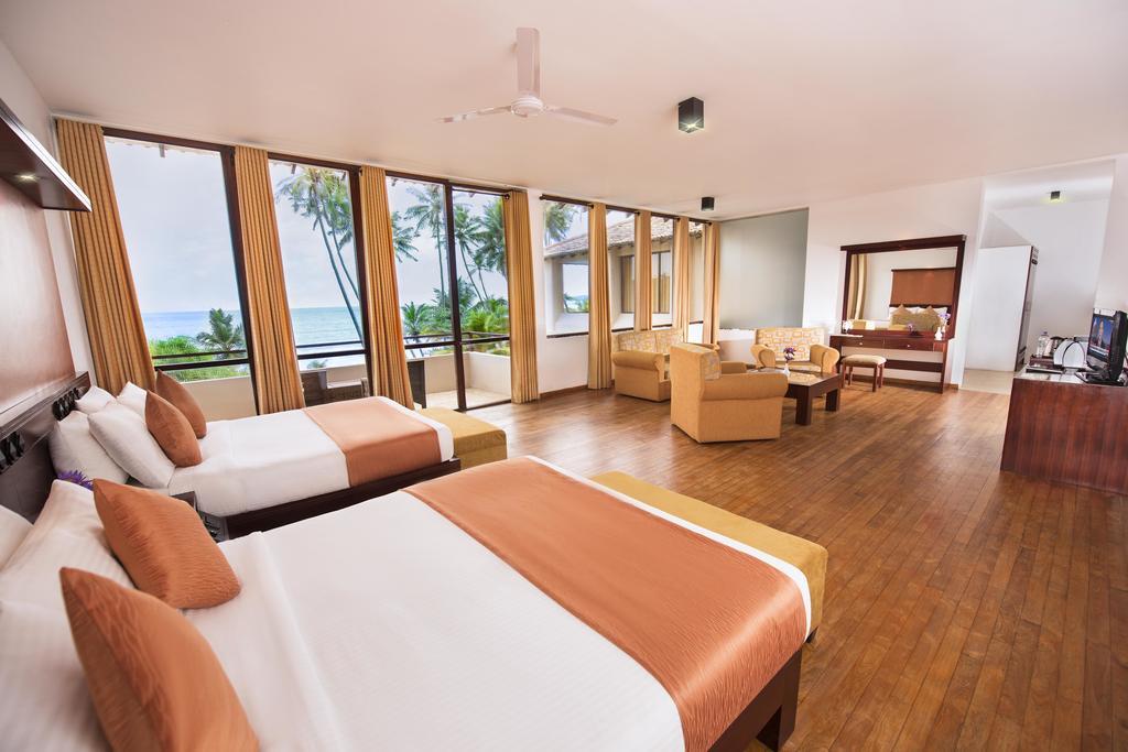 Deluxe with Jacuzzi