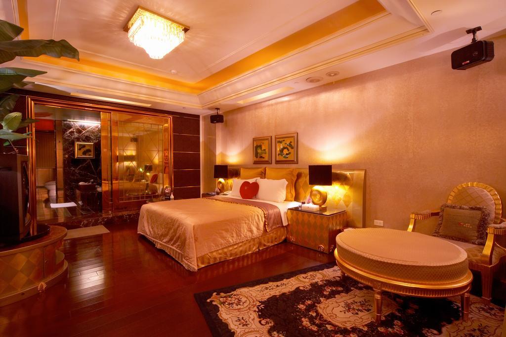 Economy Double Room (Check-in after 20:00)