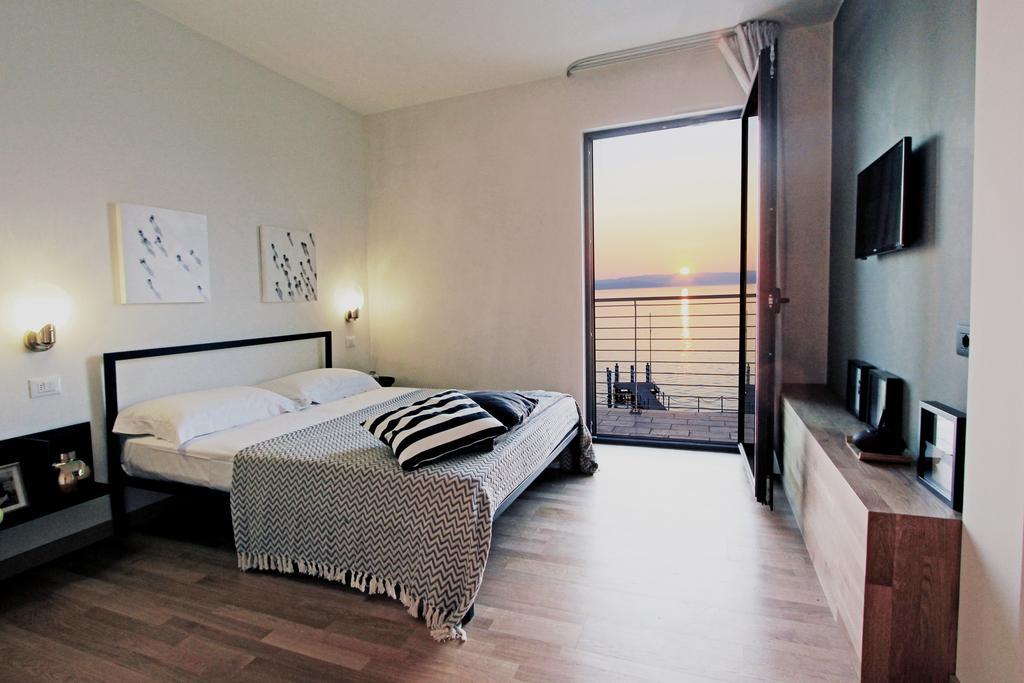 Deluxe Tweepersoonskamer met Balkon - Uitzicht op het Meer
