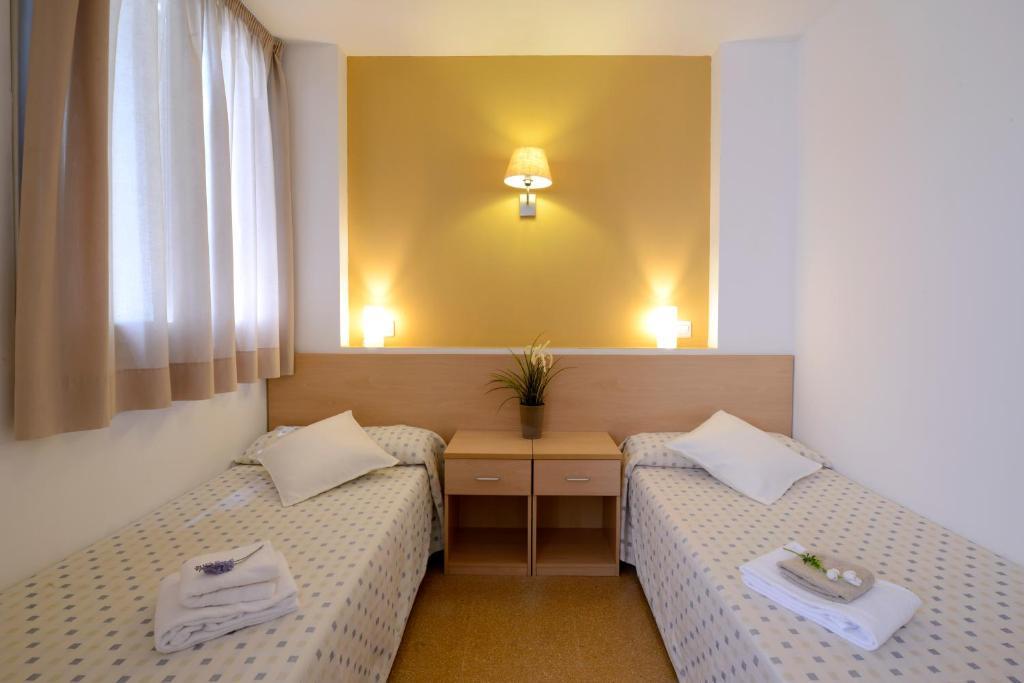Economy Twin Room,1498565407:JPEG