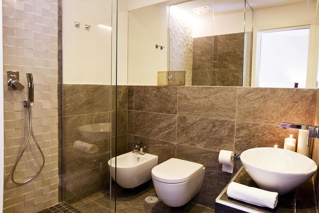 Junior Suite Hot Tub