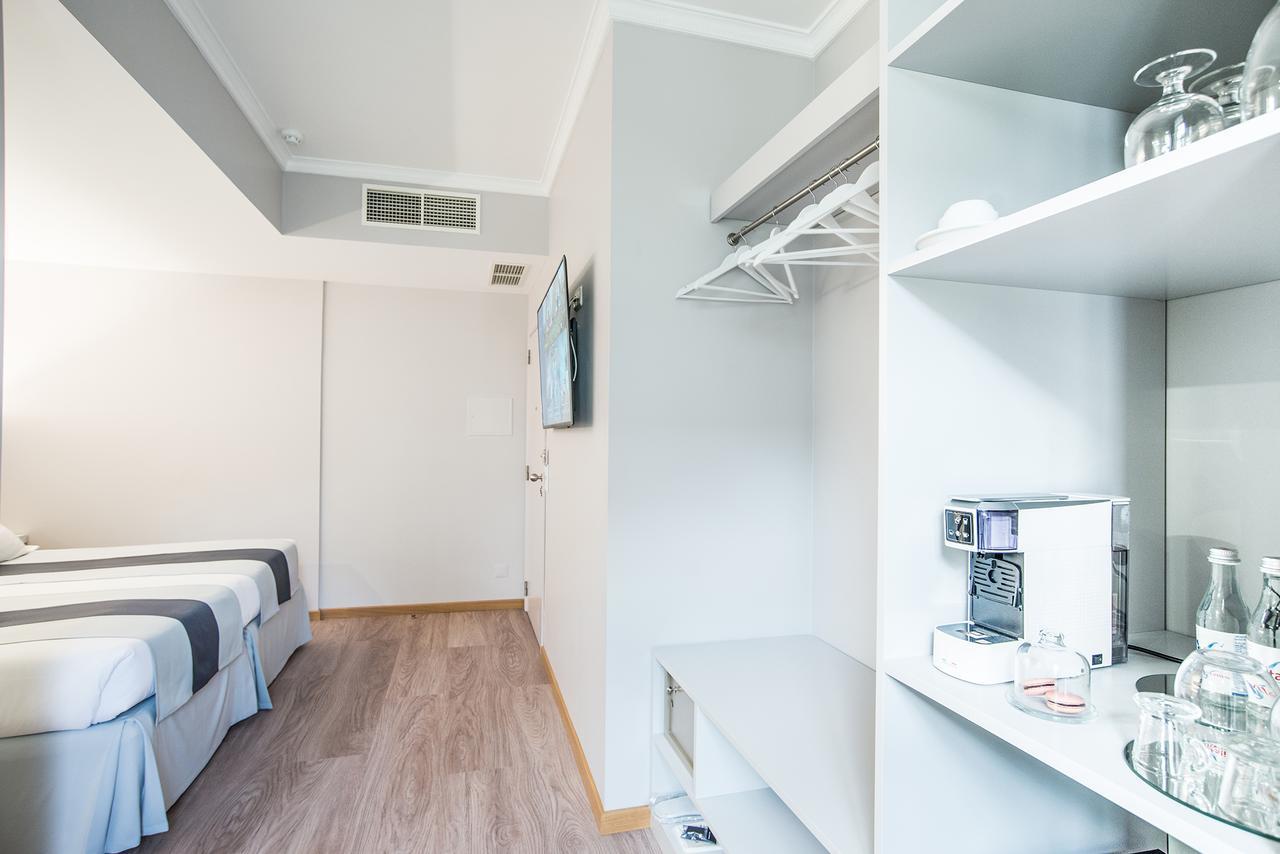 Deluxe Room,532194681:JPEG