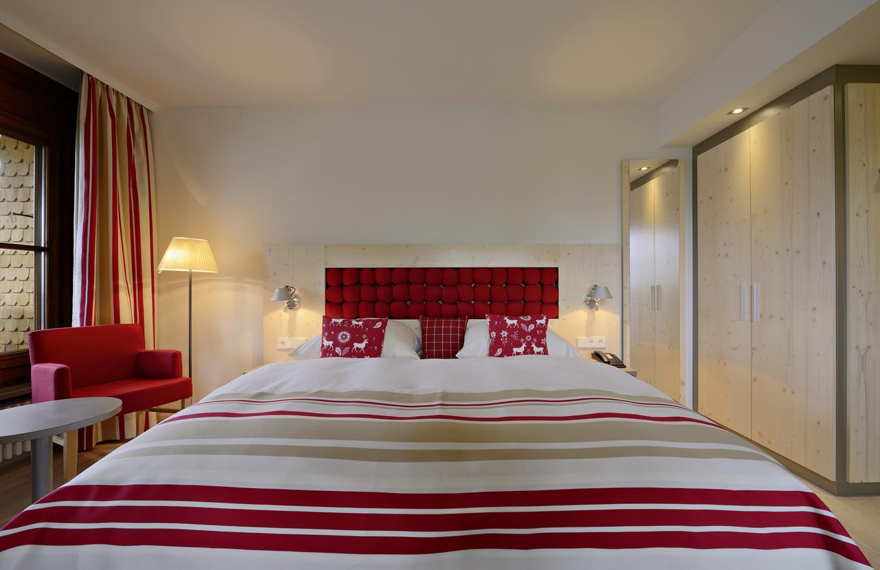 Premier Double Room Lake View Balcony