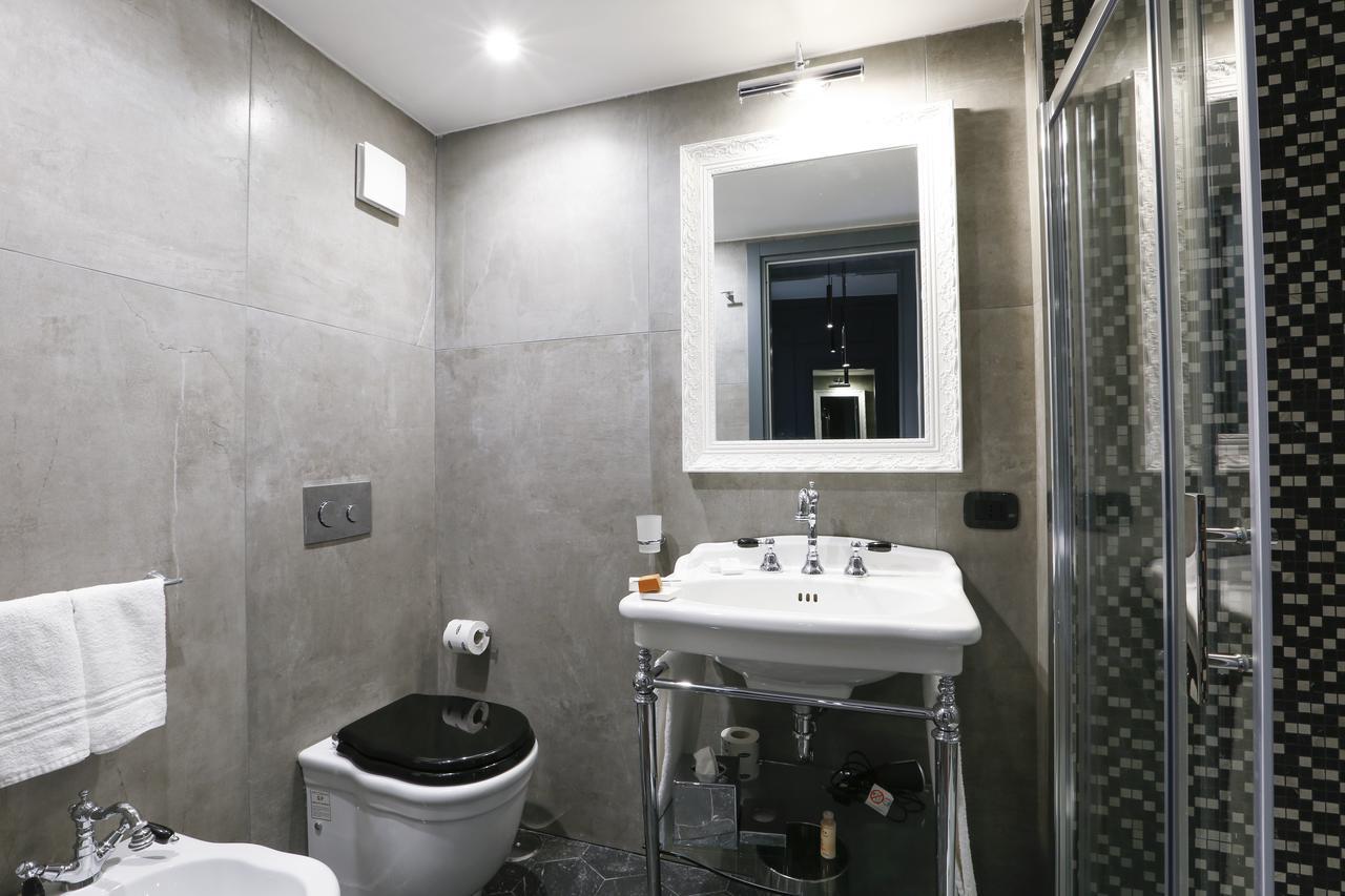 Deluxe Double Room with Spa Bath