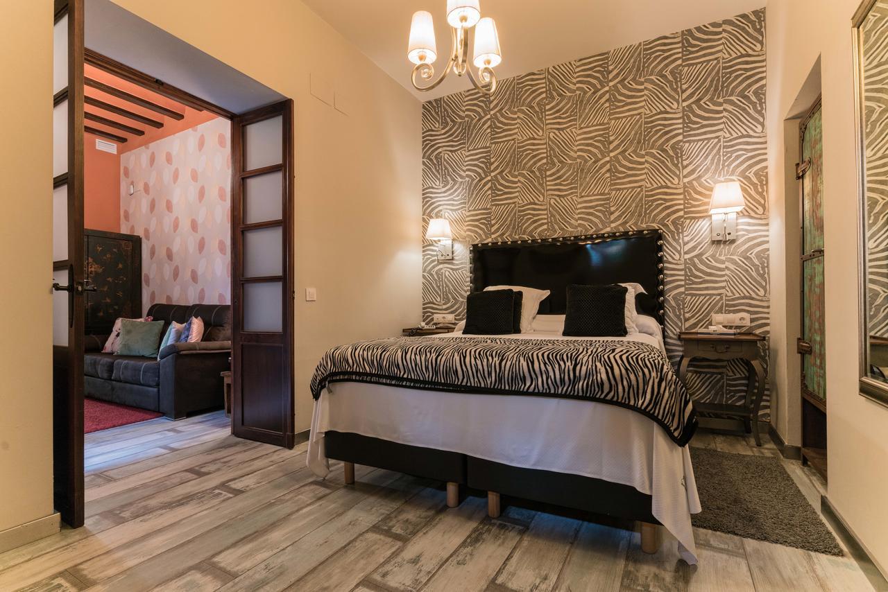 Suite with Spa Bath,1038138532:JPEG