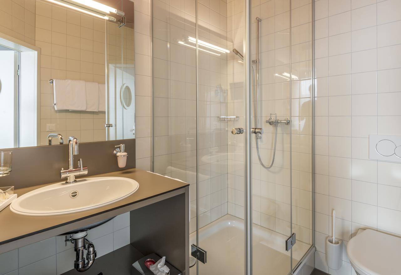 Superior Triple Room with River and Mountain View,560413758:JPEG