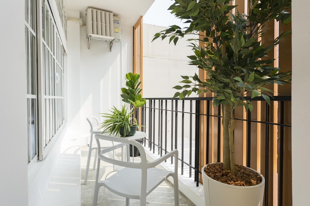 Quadruple Balcony Room