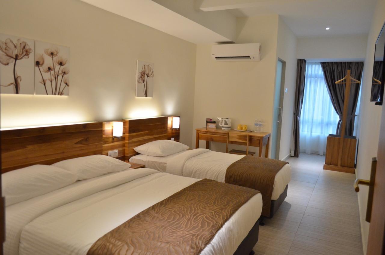 Deluxe Triple Room,721234267:JPEG