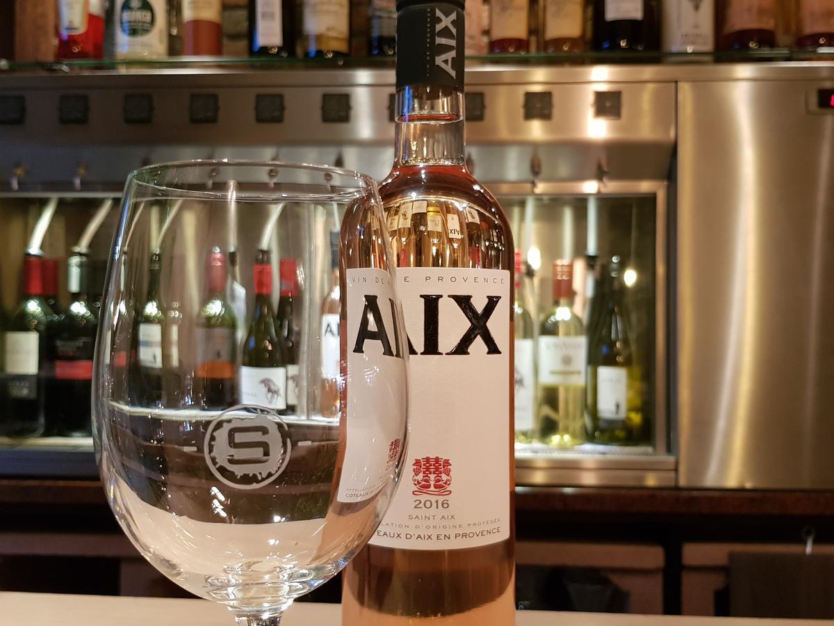 Deluxe Double Room with Shower,641473722:JPEG