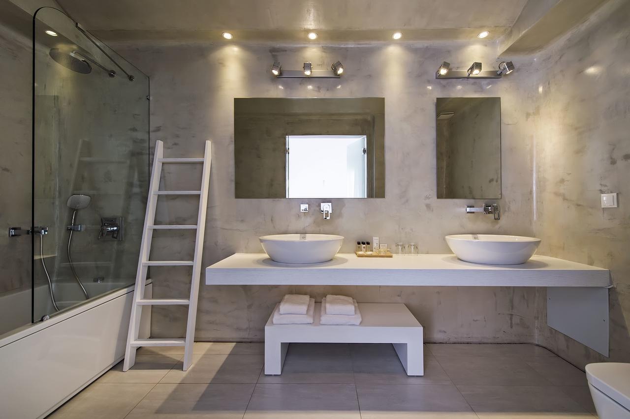 Cavo Suite