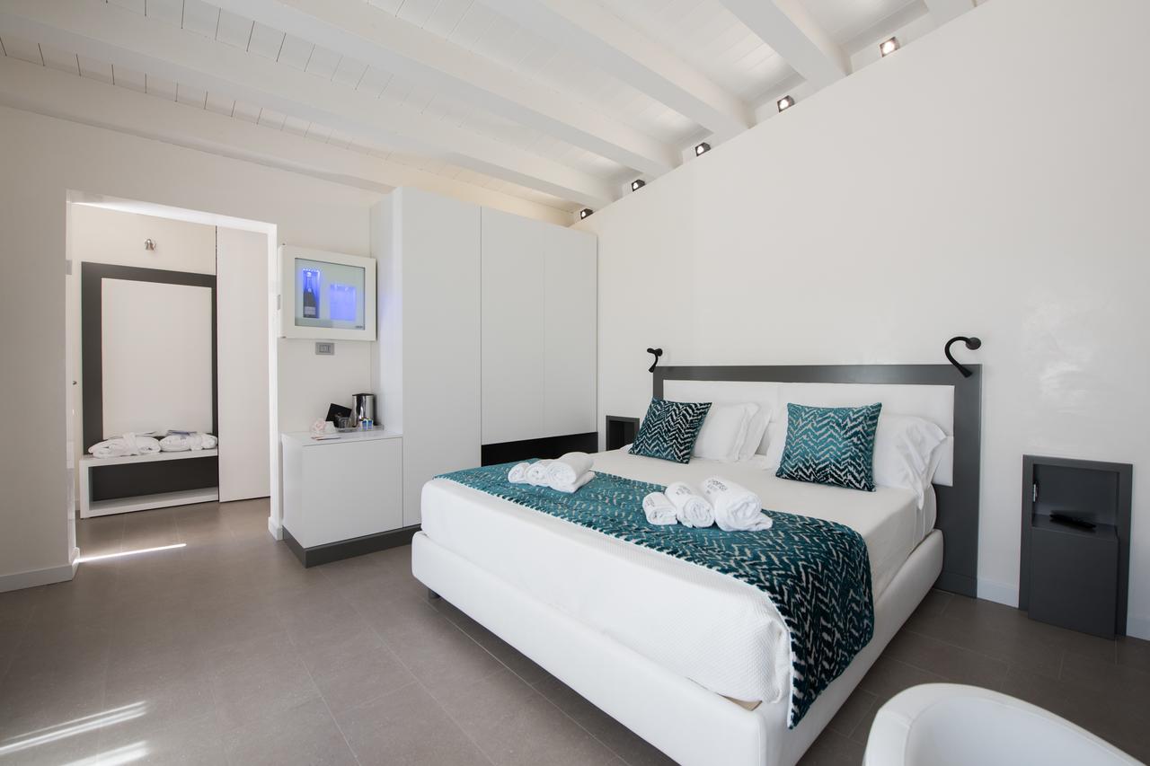 Deluxe Double Room with Private Terrace,644318562:JPEG