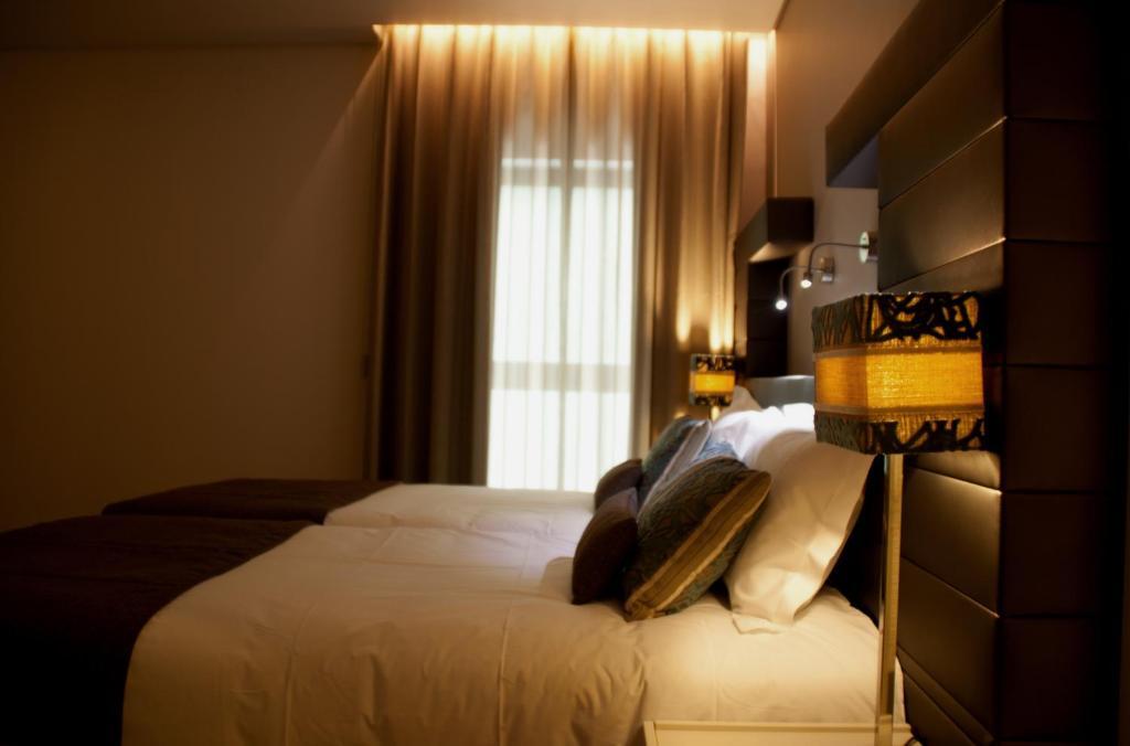 Superior Double or Twin Room,1773753637:JPEG