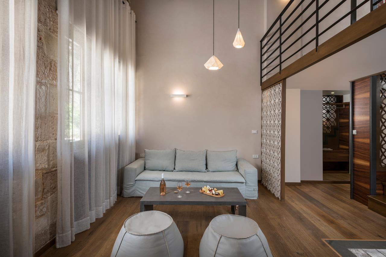 Duplex Suite with Spa Bath
