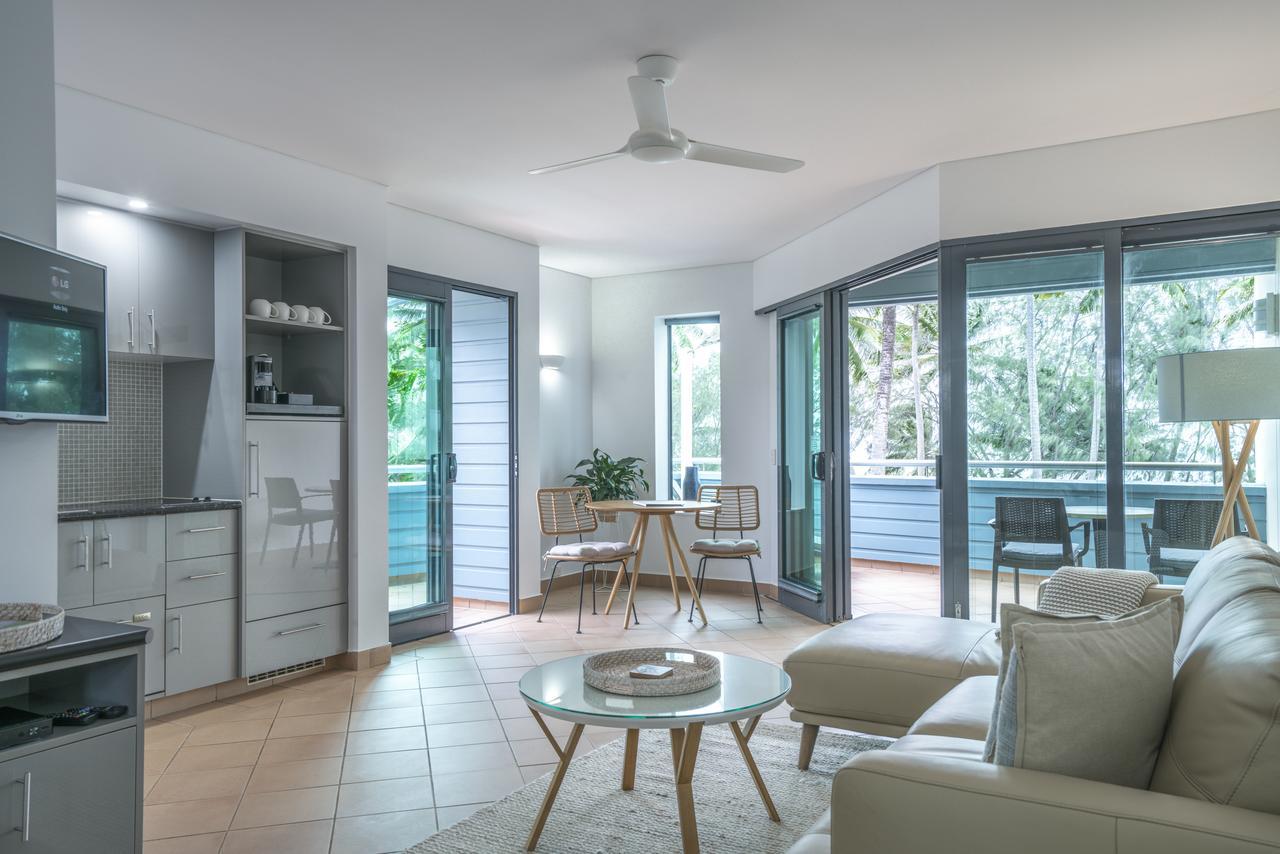 Superior Suite with Sea View - Free Wifi & Parking,666540108:JPEG