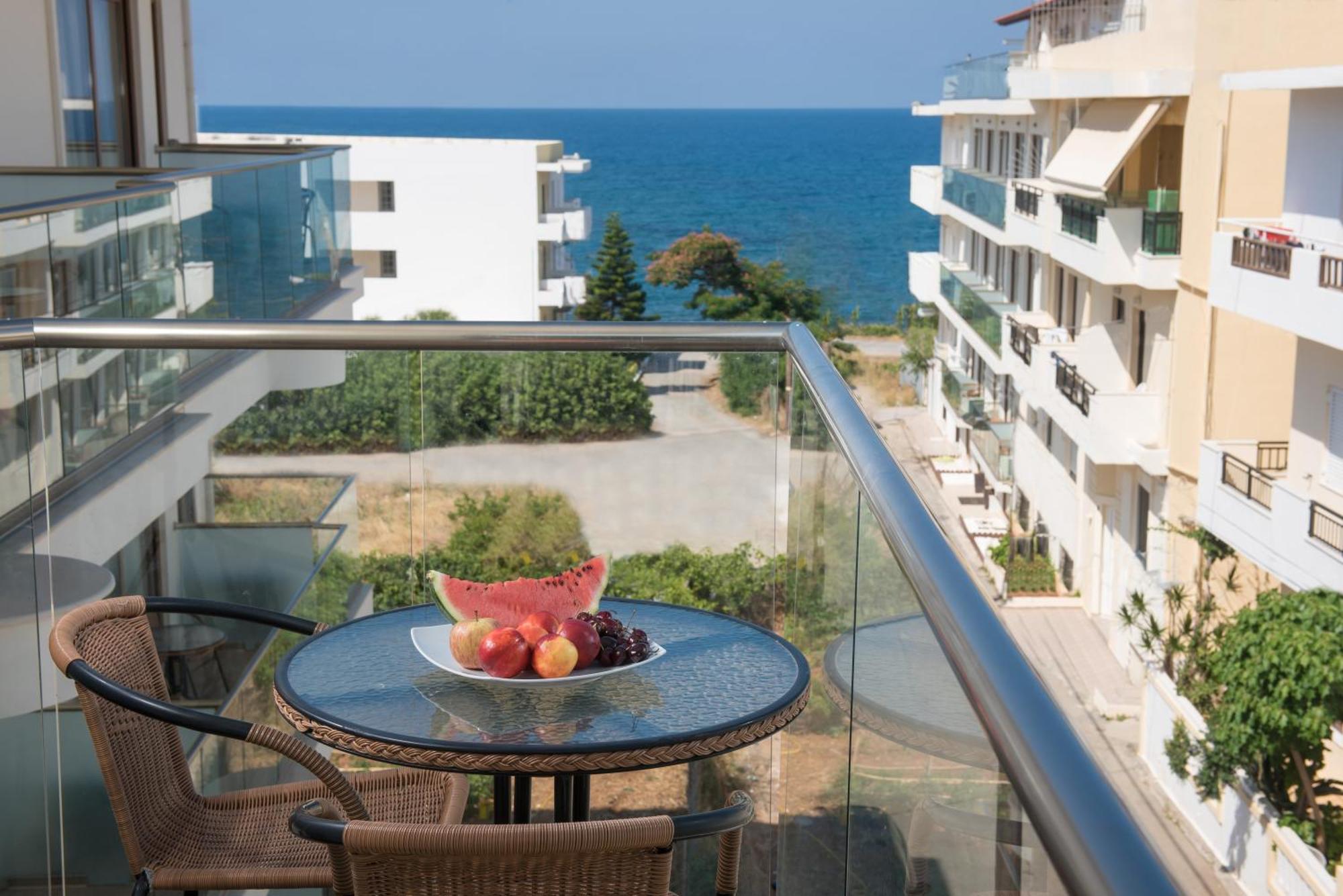Classic Double Room Partial Sea View annex